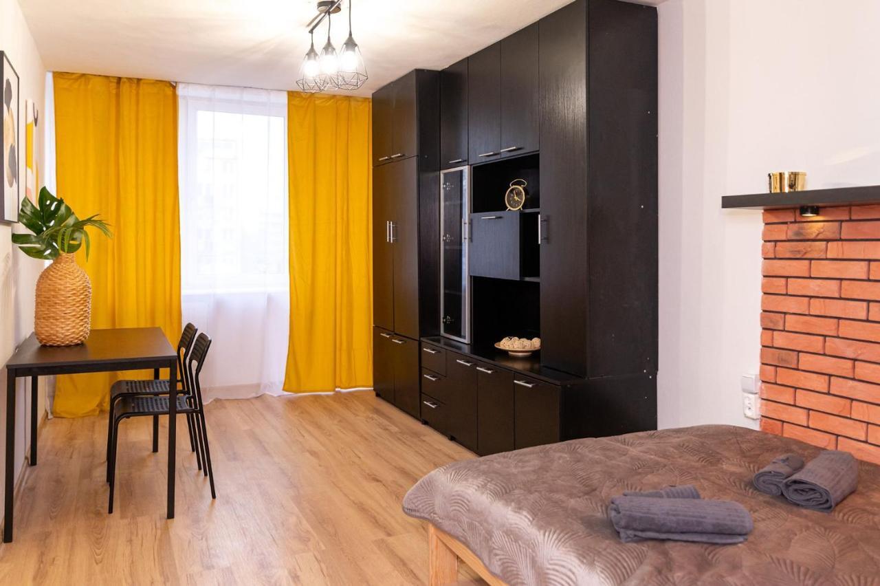 Apartment Regem Brazylijska Warschau